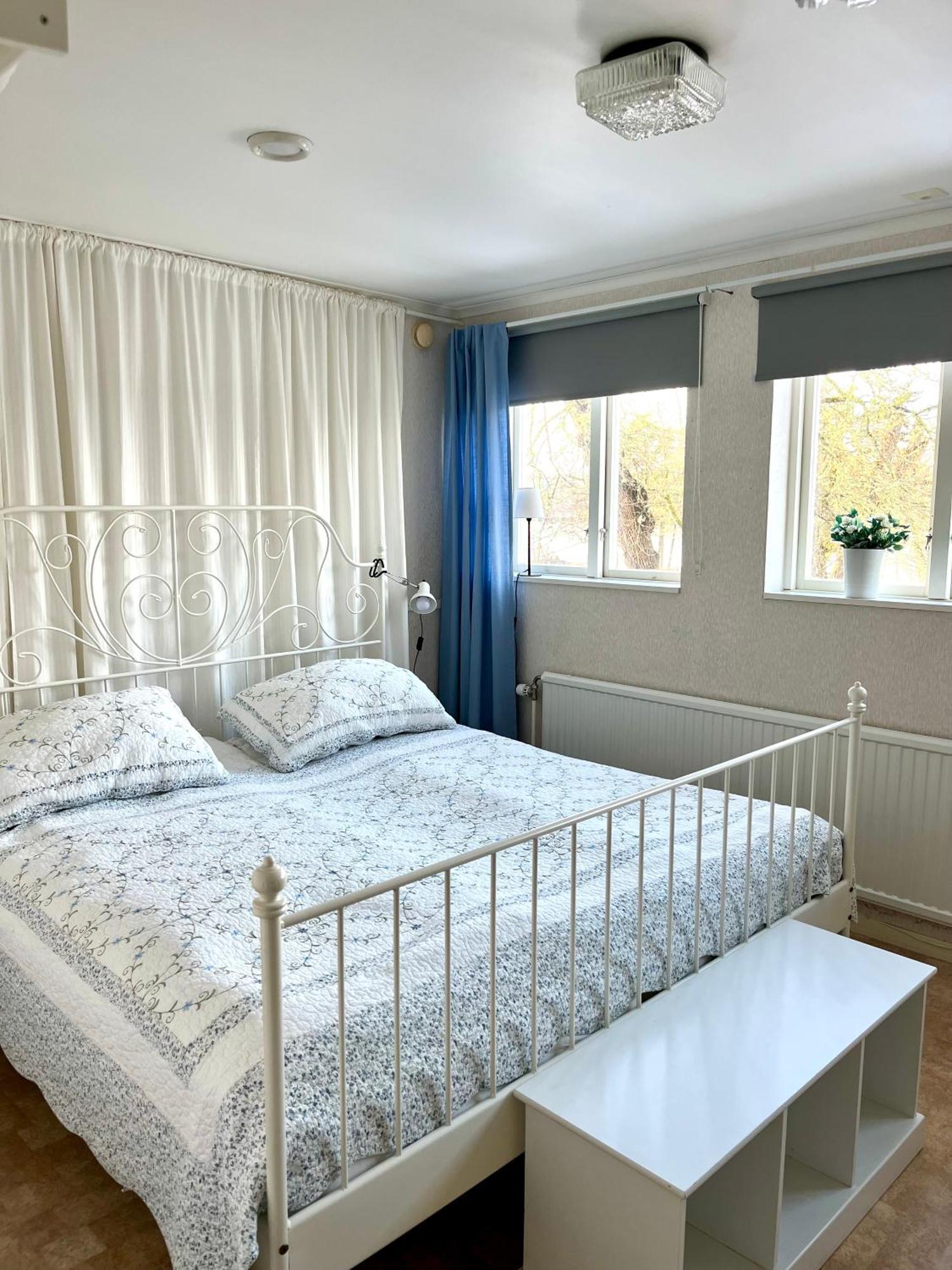 Bed and Breakfast Trollebo Saeteri à Vetlanda Extérieur photo